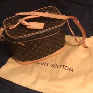 Large Louis Vuitton Make-Up Bag